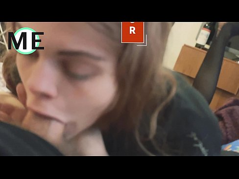 ❤️ Пишка в гърлото, скъсан чорапогащник и скъсани токчета Порн видео в bg.hentaibar.ru ☑