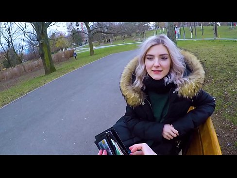 ❤️ Поглъщане на горещата сперма на непознат за пари - свирка в парка от Eva Elfie Порн видео в bg.hentaibar.ru ☑